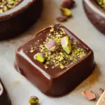 Dubai Chocolate: An Exotic Indulgence Infused with Saffron and Pistachio 3 Dubai Chocolate: An Exotic Indulgence Infused with Saffron and Pistachio