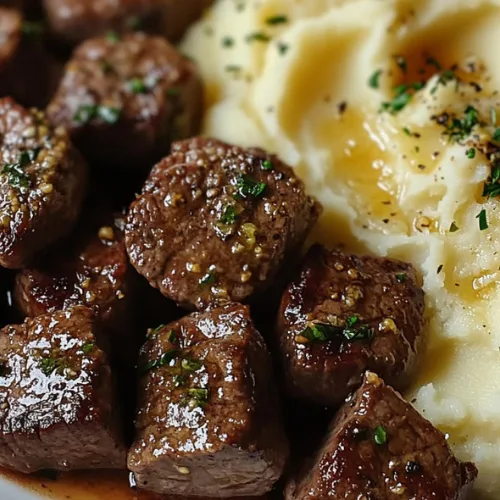 Garlic Butter Steak Bites and Mash