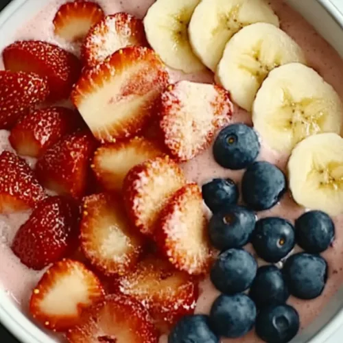 Strawberry Banana Smoothie Bowl