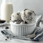 Cookies and Cream Ice Cream (No Churn)