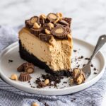 Creamy Peanut Butter Pie with Chocolate Drizzle and Reese’s Cups Recipe