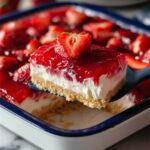 Strawberry Cheesecake Dump Cake🍰🍓 Recipe