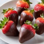 Chocolate-Dipped Strawberries Recipe