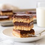 Oatmeal Fudge Bars Recipe
