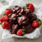 Easy Chocolate Strawberry Yogurt Clusters Recipe