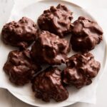 Chocolate Strawberry Yogurt Clusters Recipe
