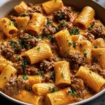 Beef With Pasta in Creamy Garlic Sauce Recipe
